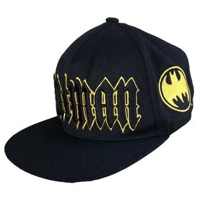 DC Comics Batman Graffiti Spellout Snapback Adjustable Baseball Cap w/ 5 pins